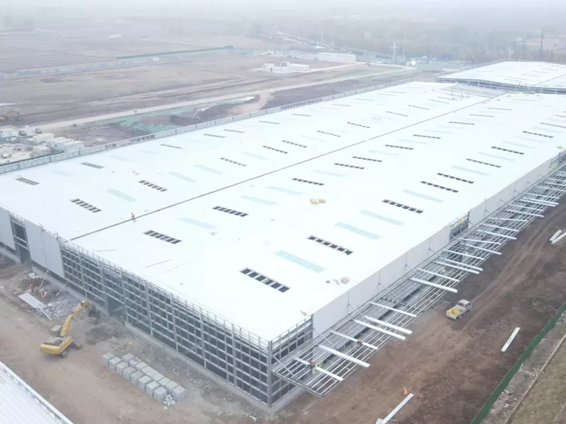 Napa milih bangunan Warehouse Logam Prefab kanggo bisnis sampeyan?